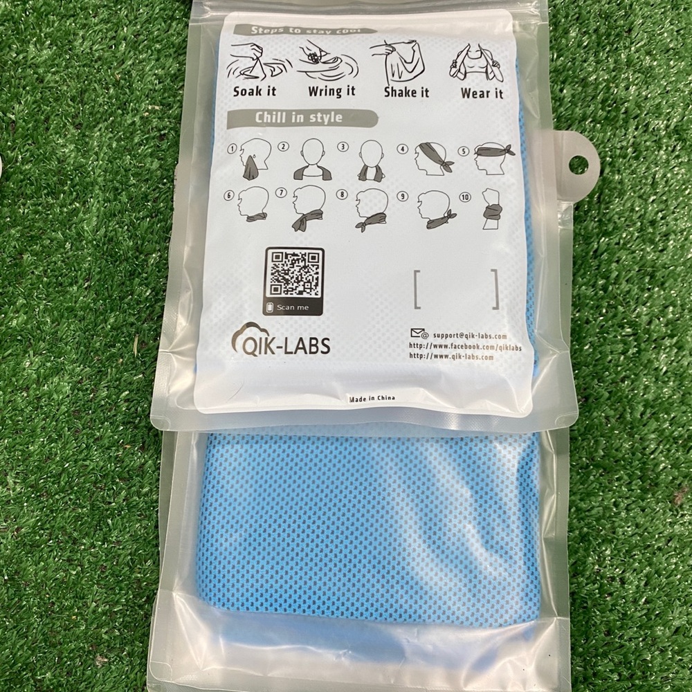 Cooling Towel Duo, 2 Towels for the price of 1, New with Pouch and Snap Hook